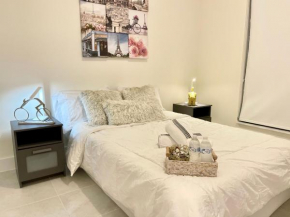 Modern room Doral